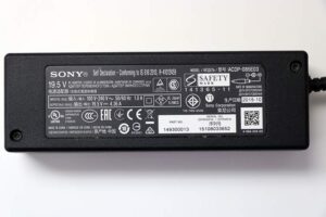 SONY ACDP-085E03 19.5V 4.36A