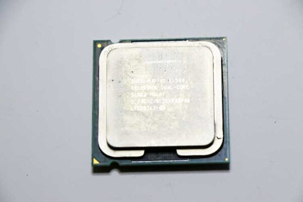 Процессор Intel® Celeron® E1500 2,20 ГГц, 512 КБ
