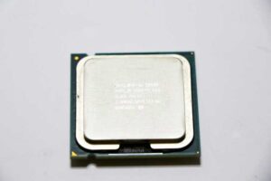 Процессор Intel® Core™2 Duo E8400 3,00 ГГц